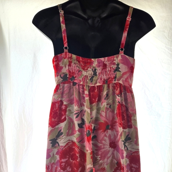 Romantic Floral Sundress EUC 🌹 - Picture 7 of 9